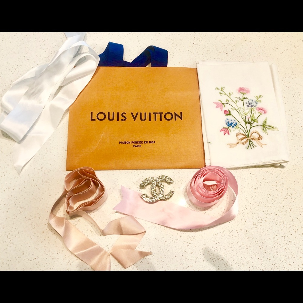 Small Louis Vuitton bag